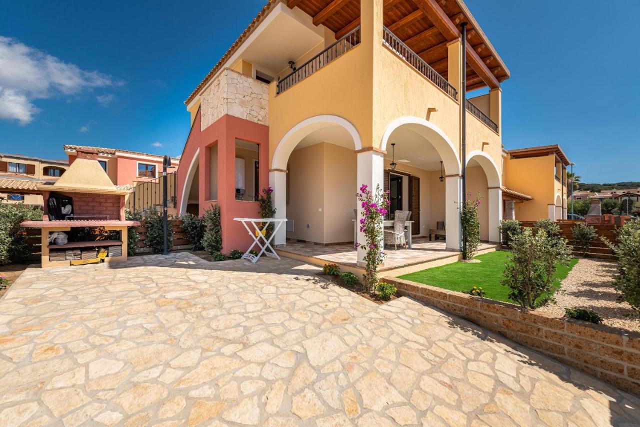 Villa Ely House à Villasimius Extérieur photo